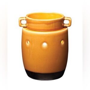 MAIZE Scentsy Full-Size electric Wax Oil Warmer, candle alternative